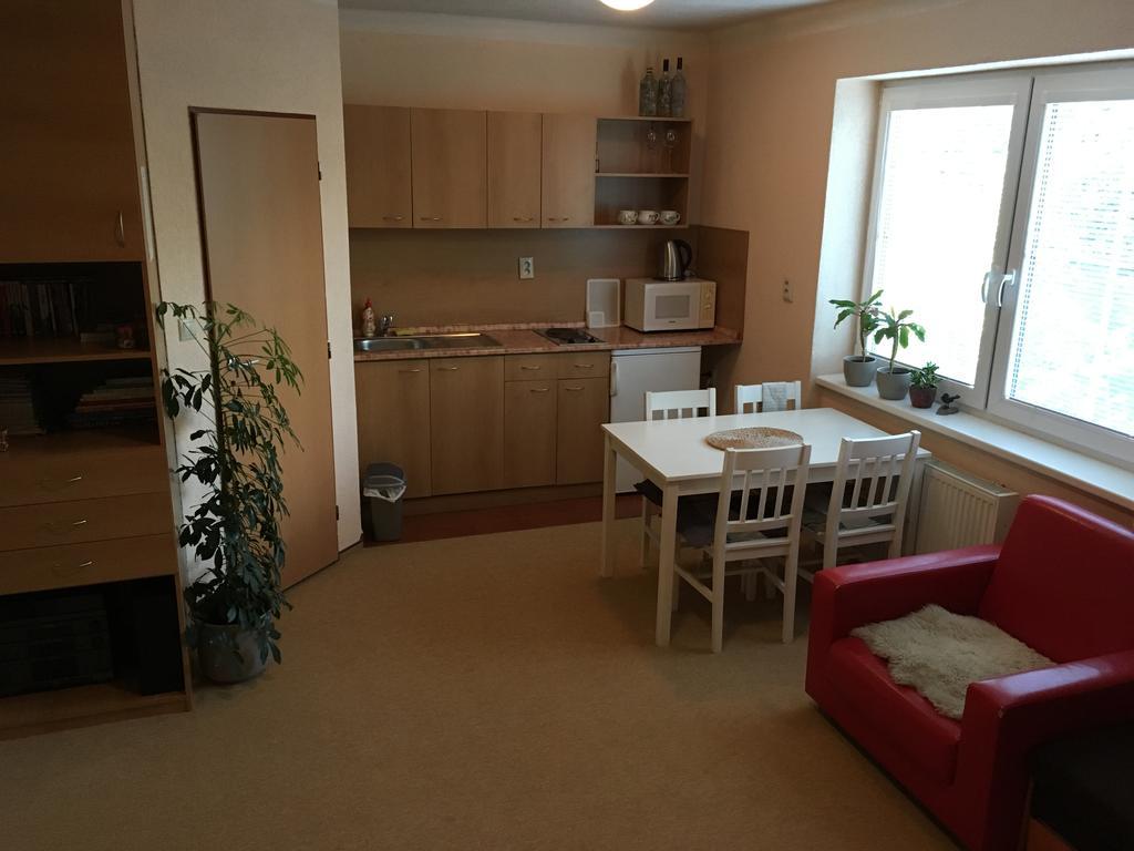 Apartmanovy Dom Kraliky Exterior photo